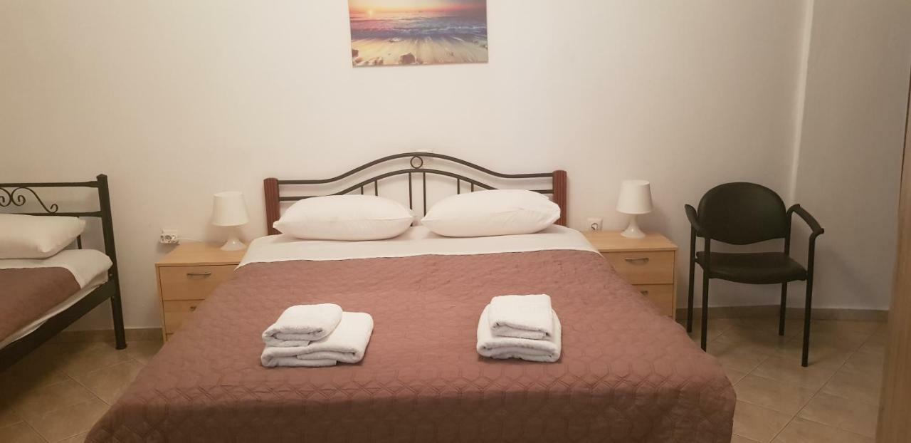 Dimitris Apartment 80M From The Beach Nea Peramos Екстериор снимка